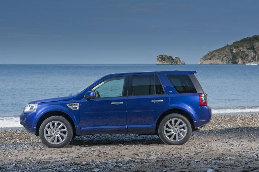  Land Rover Freelander 2 HSE i6 2011 года  (фото 25 из 29)